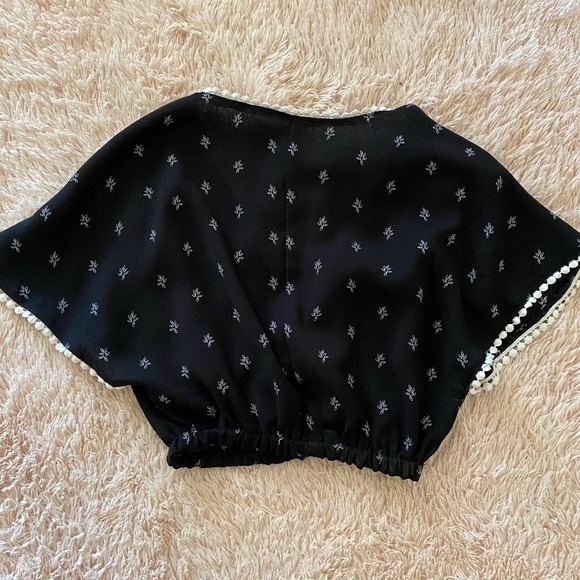 Printed Crop Top - Picture 6 of 6